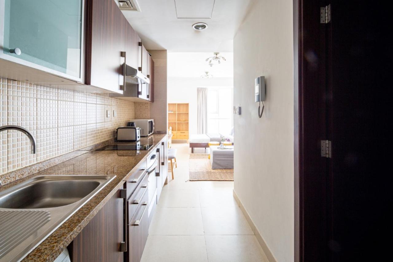 Frank Porter - Goldcrest Executive Dubai Exterior foto